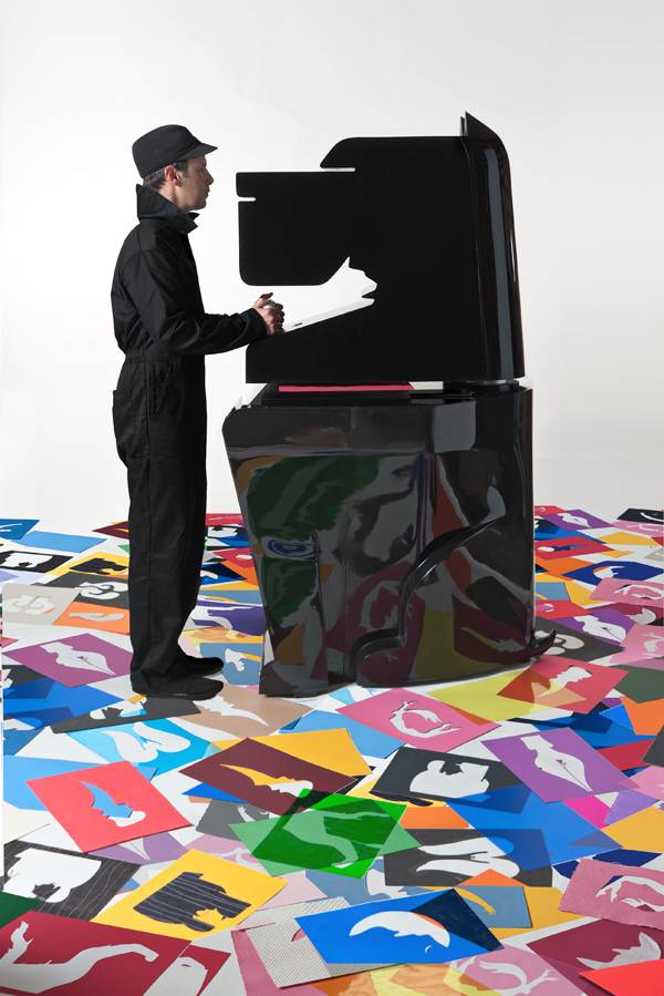 Noma-Bar_Cut-it-out-7