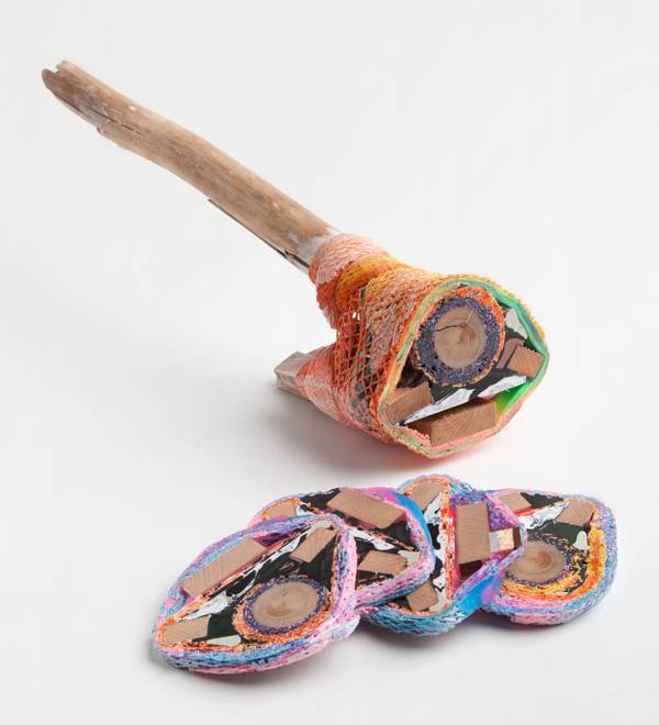 Cold Cut (coasters), 2011. Chen Chen and Kai Williams. Photo courtesy of the artists בראש הפוסט: Meta Souvenirs, 2013. Constantin Boym, Laurene Leon Boym. Photo courtesy of Boym Partners