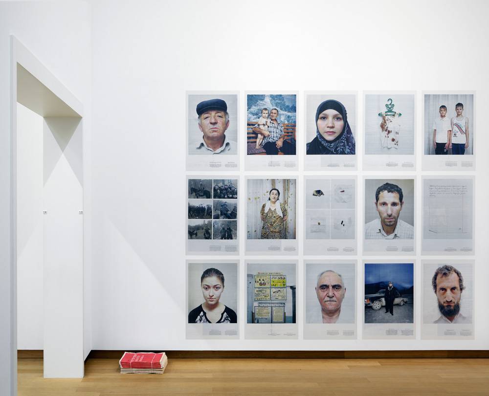 008.SM---'-ON-THE-MOVE-'-AUG.2014-PH.GJ.vanROOIJ_original