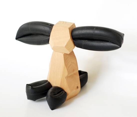 אור חצרוני. Rubber rabbit