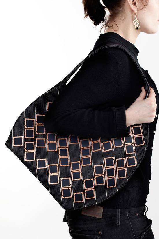 eclipse-closed-weared