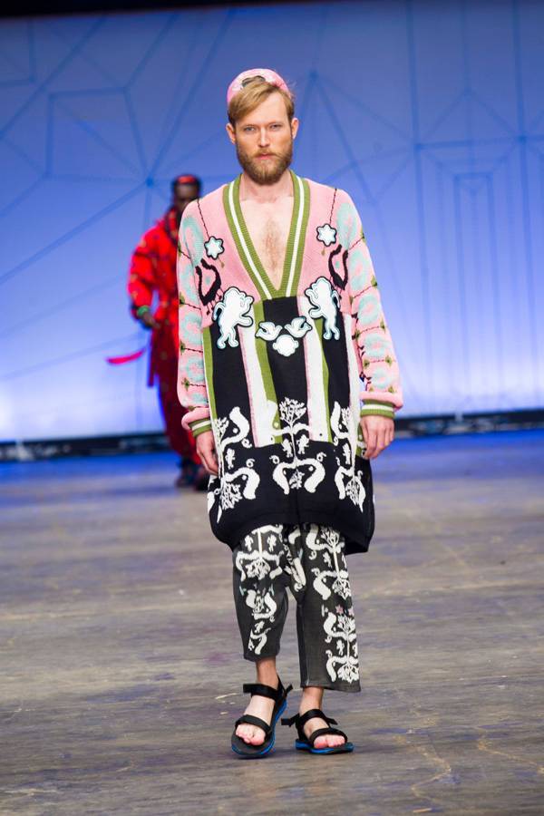 Romi_Faylo._Shenkar_fashion_2015._Photo_Rafi_Daloya(2)_