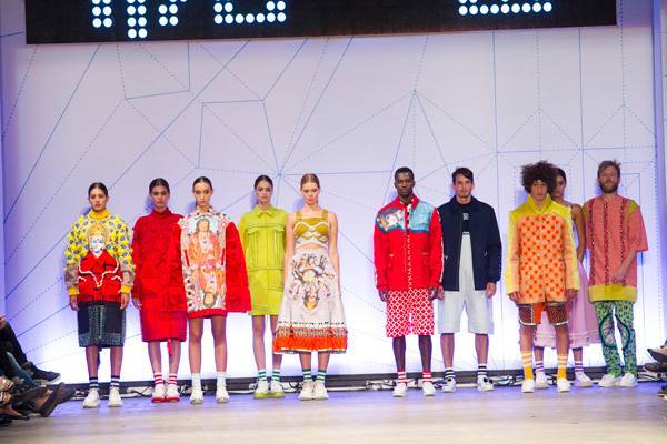 Shai_Tako._Shenkar_fashion_2015._Photo_Rafi_Daloya_(31)_