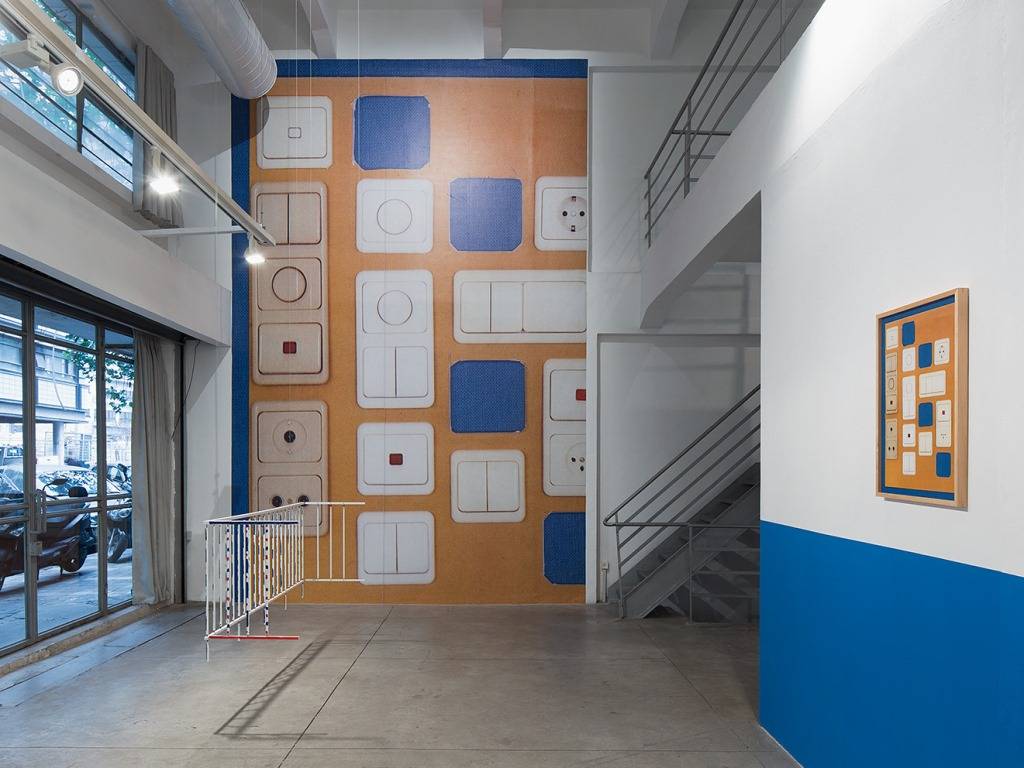 מראה הצבה בתערוכה. צילומים: אלעד שריג