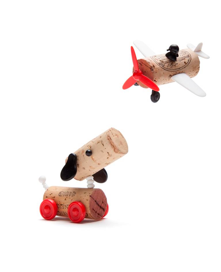 קורקרס של סטודיו רדיש למונקי ביזנס