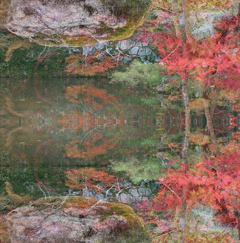 Floating World 01 120X118cm.