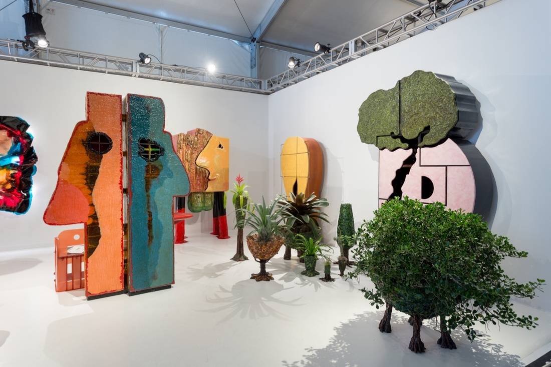 Salon 94’s booth at Design Miami, 2016. Photo by Alain Almiñana for Artsy