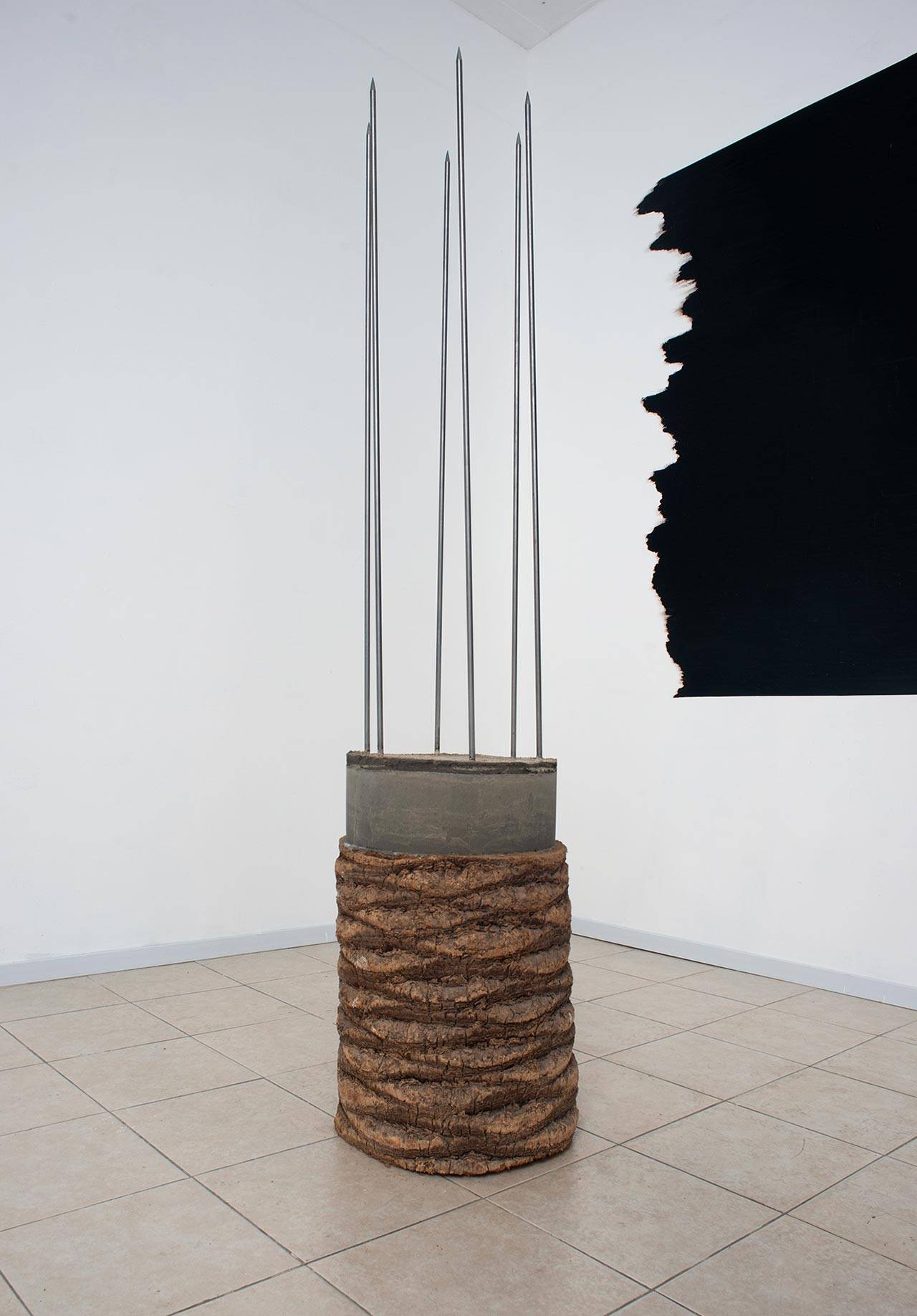 מתוך חומר אפל מאוד, גלריה חנינא