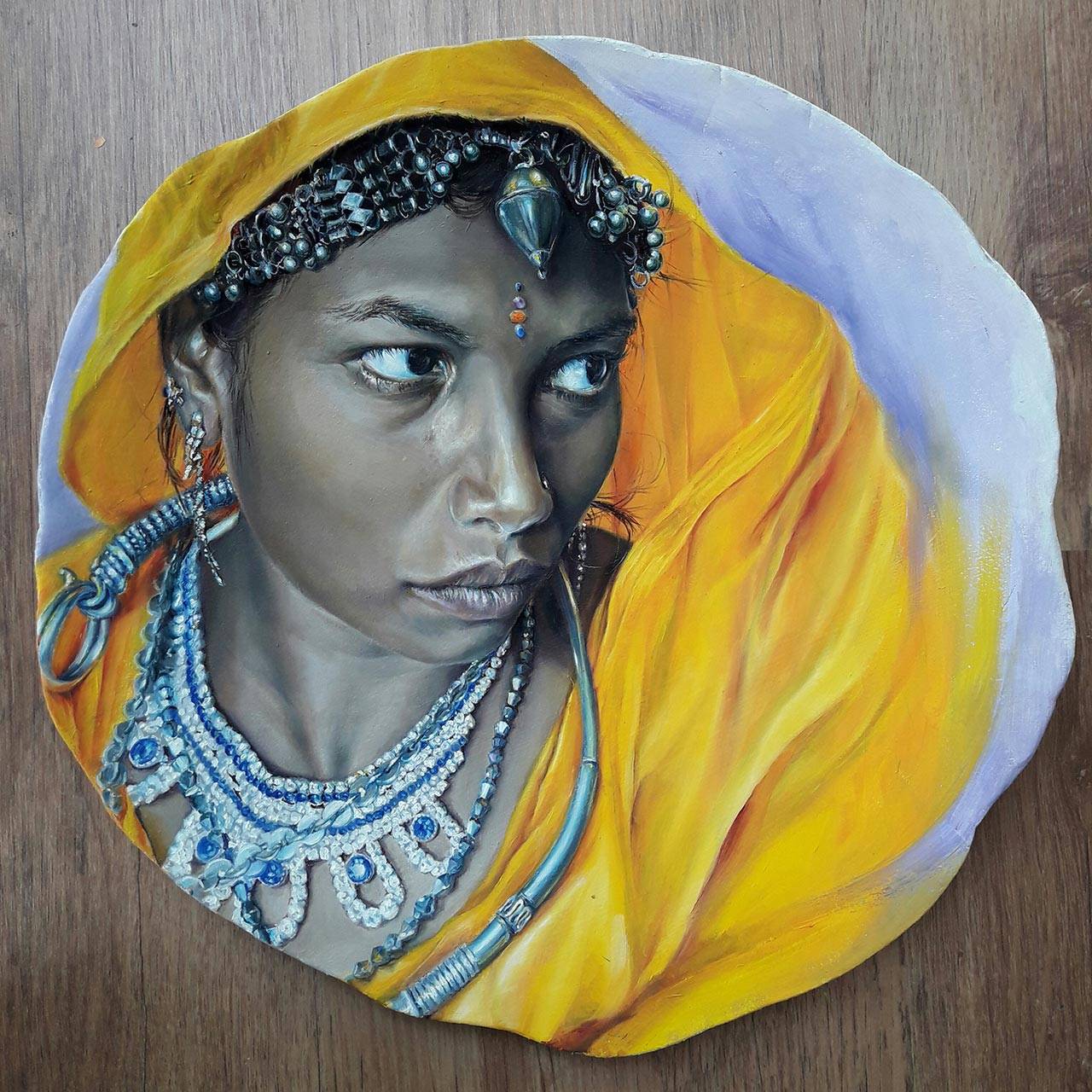 לאכול עם חברות