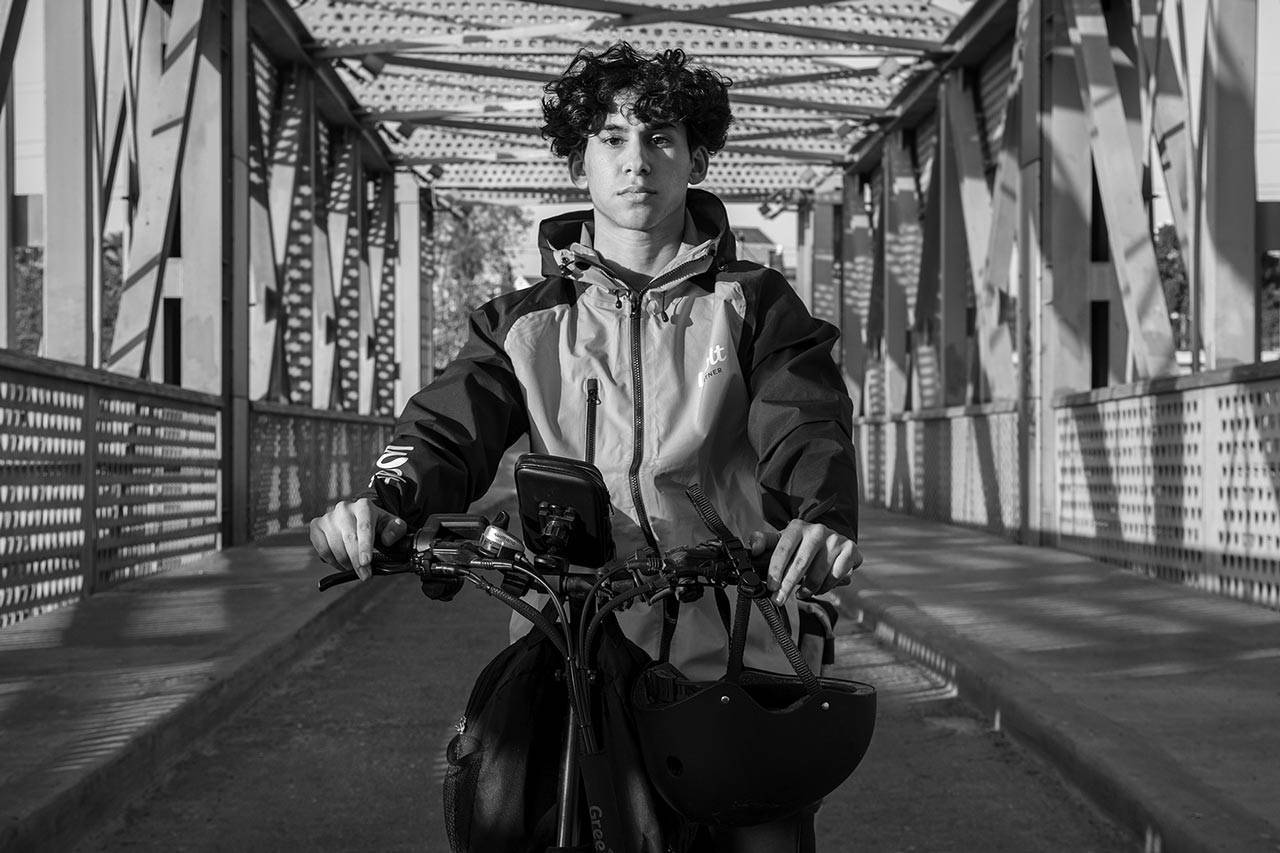 כדיה לוי, שליחי האור