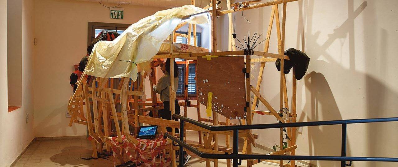 דניאל פלדהקר, והחלומות עשירים בצבעים