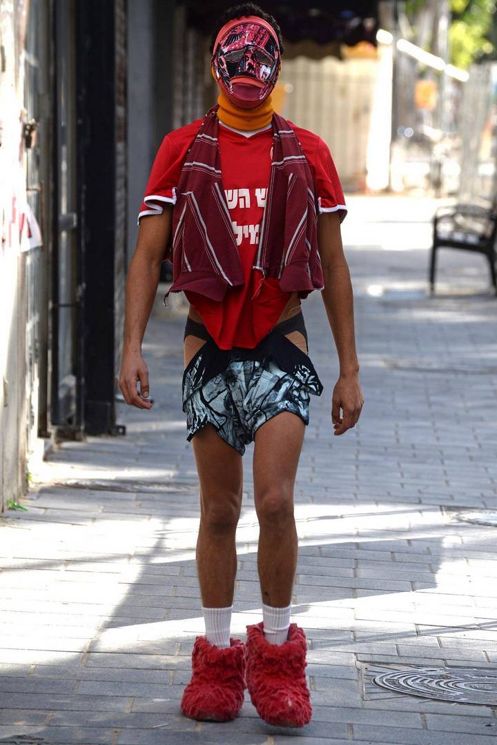 דוד וקסלר, בגדים לבוגדים