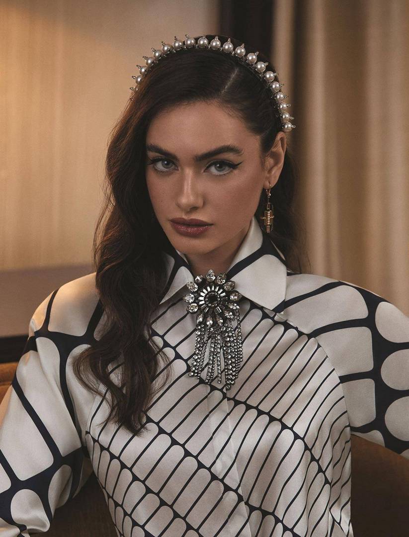 יעל שלביה, L'official Arabia