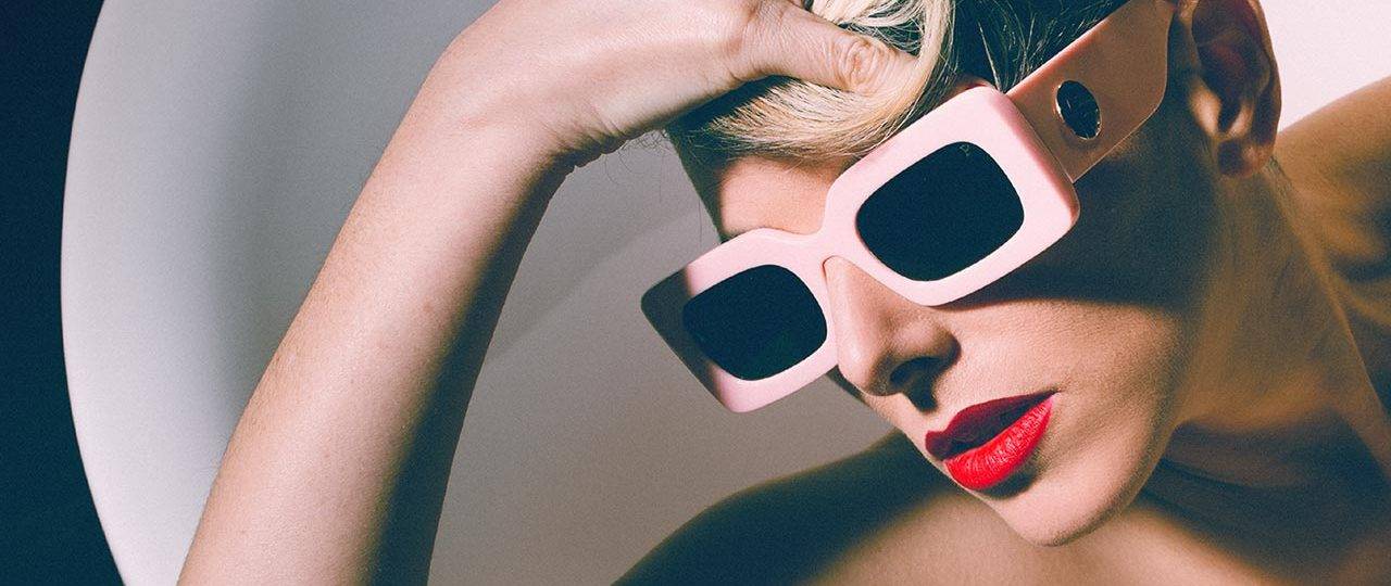 עדי שחם, אחרונים על החוף