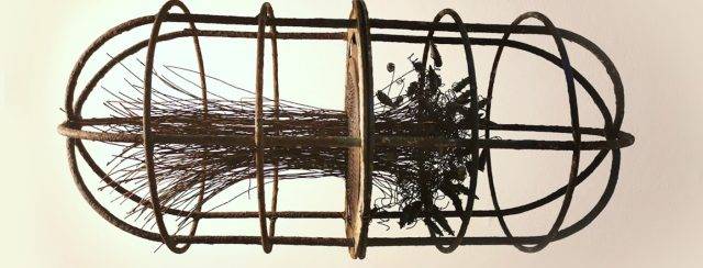 אתי גדיש דה לנגה, כמוסה, בית האמנים תל אביב. צילומים: מ"ל