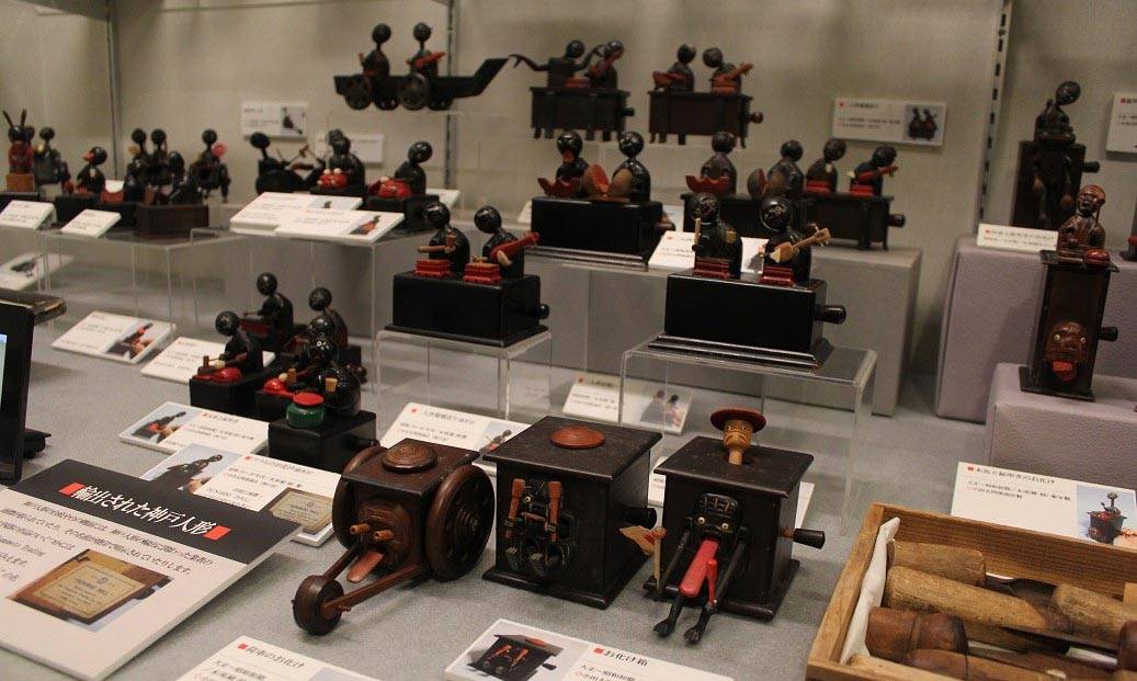 אוסף מוזיאון הצעצועים של יפן, הימאג׳י