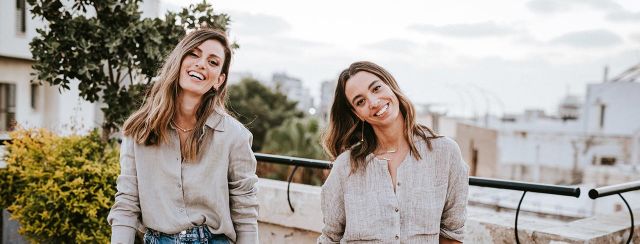 טלי בלוך (מימין) ואושרת הראל. צילומים: שלומי פרי, ארט פוקוס