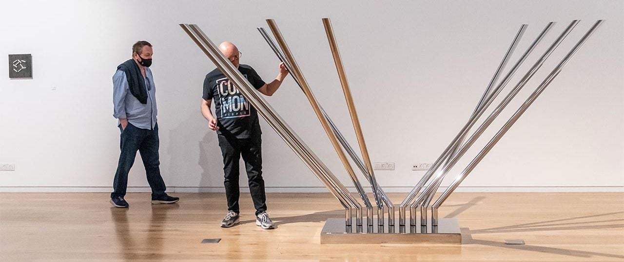 שומעים את הצבעים, מוזיאון אגם. צילום: אבי קקון