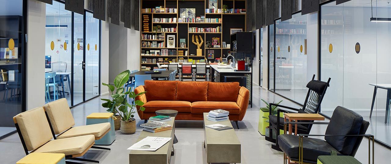 מירון לוי, האקווריום של מפעל הפיס. צילומים: שי גיל