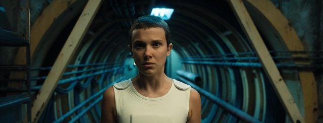 מילי בובי בראון בתפקיד אילבן, בעונה הרביעית של דברים מוזרים. צילומים: נטפליקס