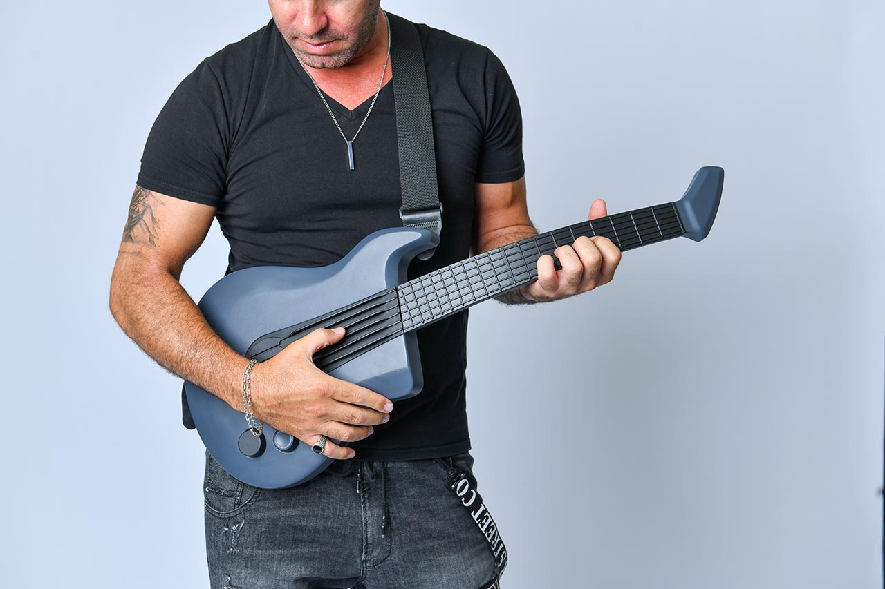 עזרא פלדמן, CURVA. צילומים: מוטי דביר