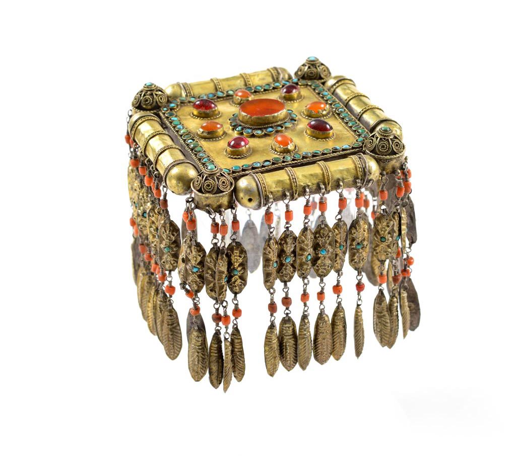 עיטור לראש. תורכמוניסטן, המאה ה־19