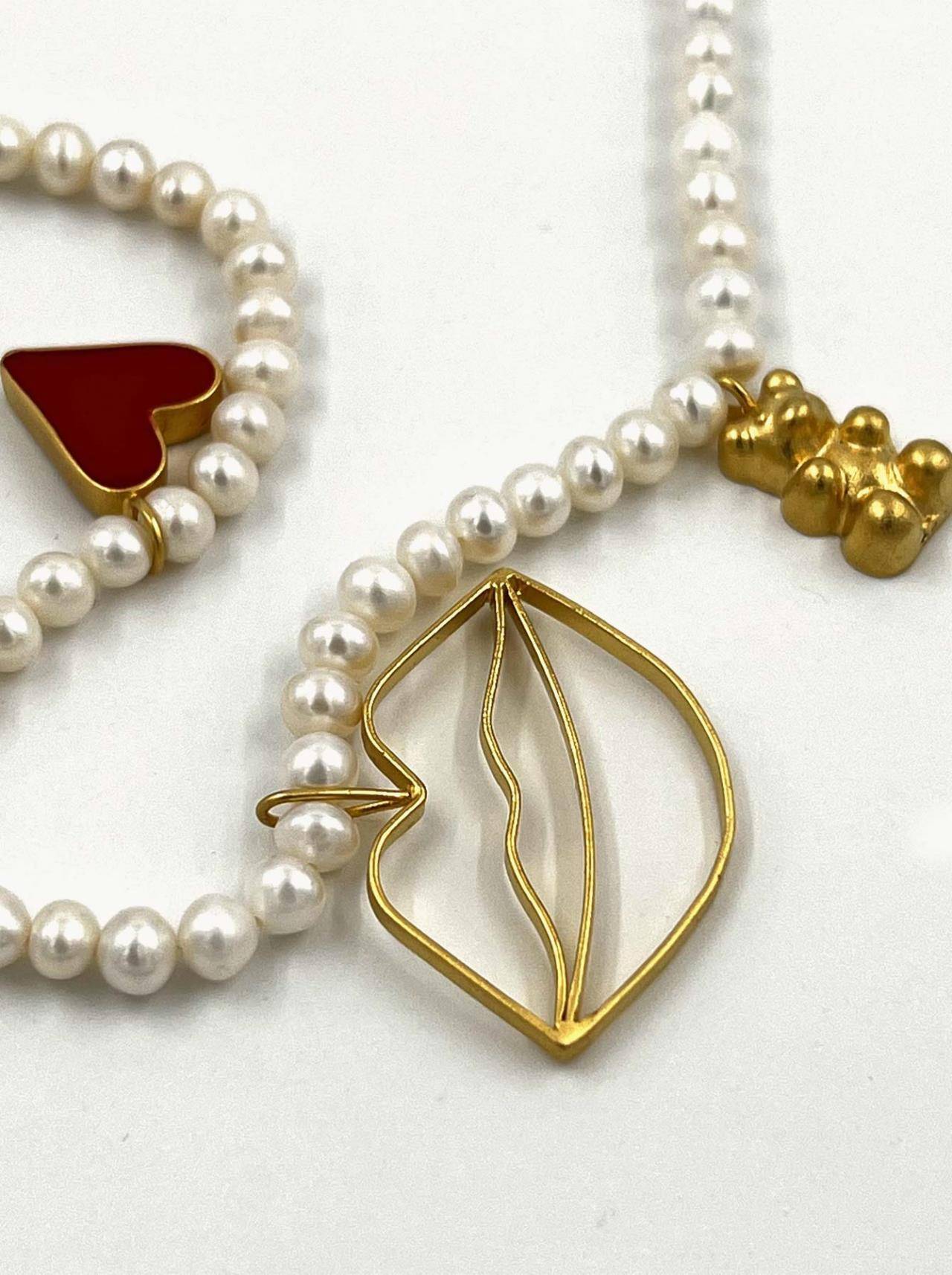 עופרת שני בקארינה. צילום: עמי רפאל דיין