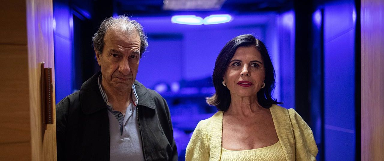 ריטה שוקרון וששון גבאי, קריוקי. צילום: הדס פרוש