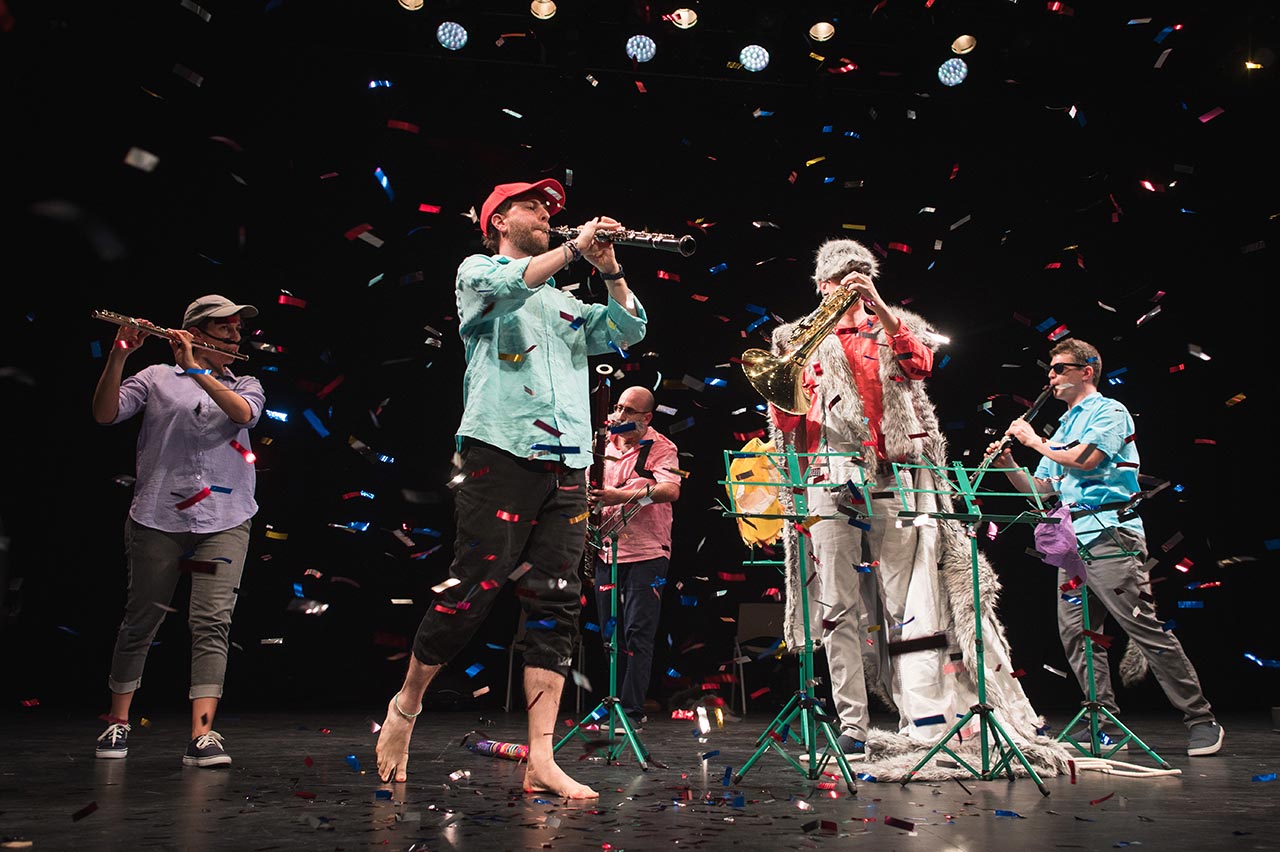 פטר והזאב בסטודיו אנט. צילום: יאיר מיוחס