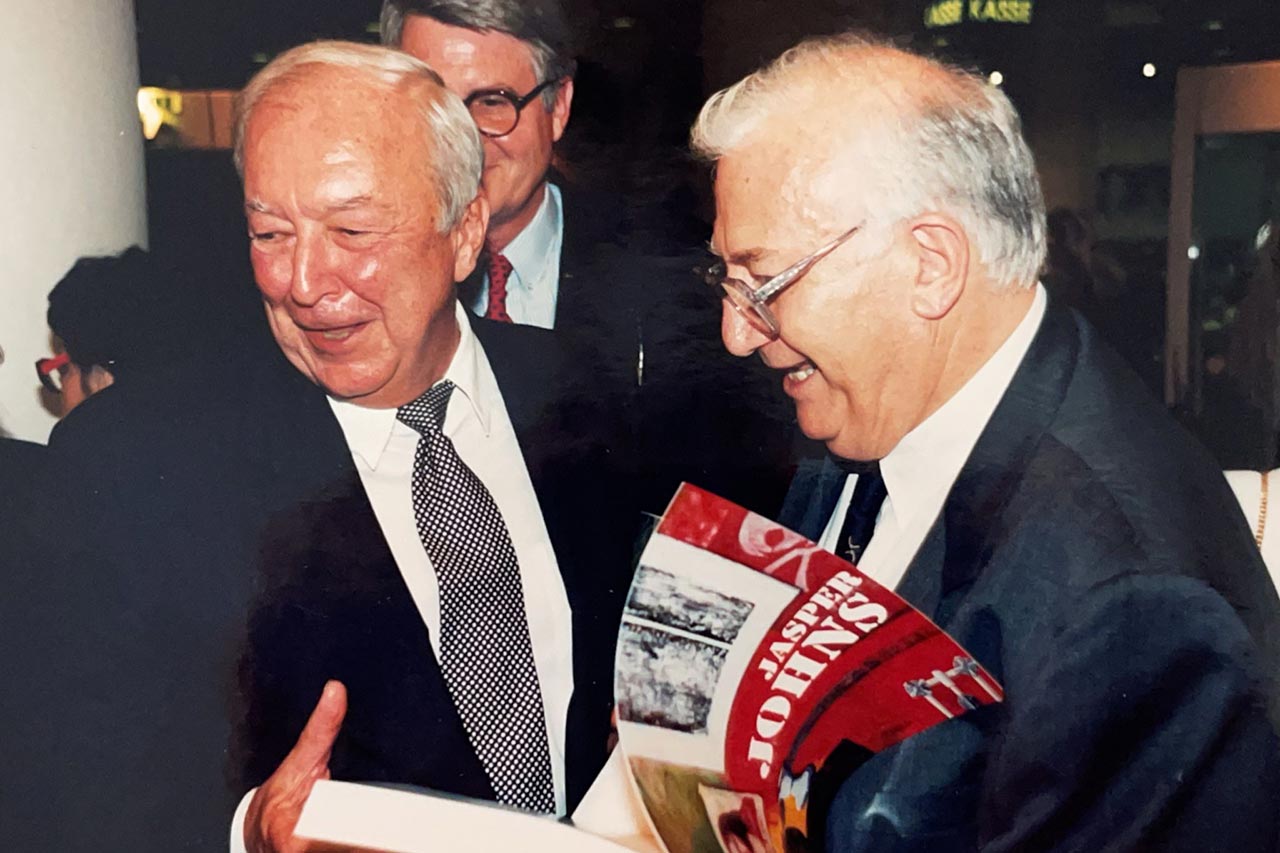 מרק שפס וג׳ספר ג׳ונס במוזיאון לודוויג. צילום: חני שפס