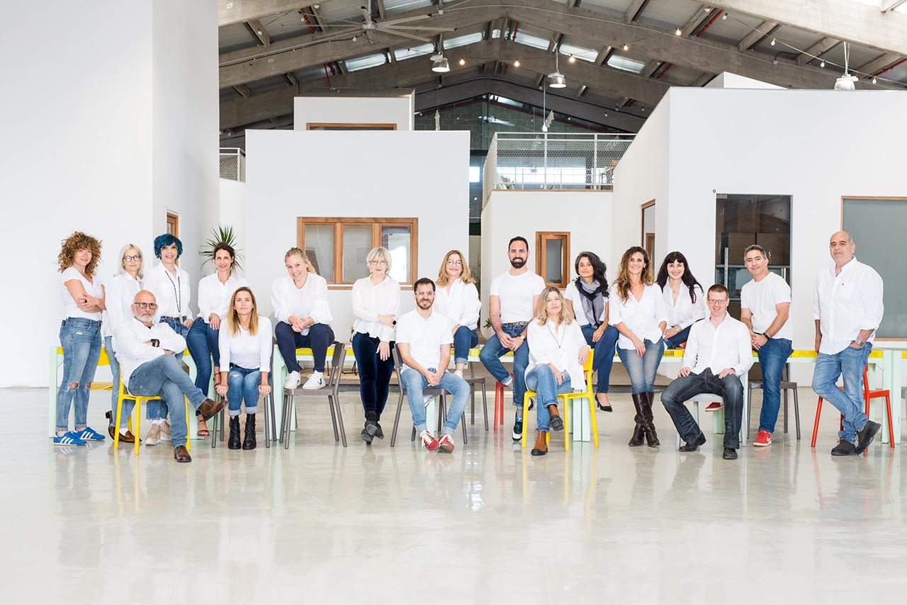 נבחרת המנטורים של לצאת מהקופסא. צילום: ניר סלקמן