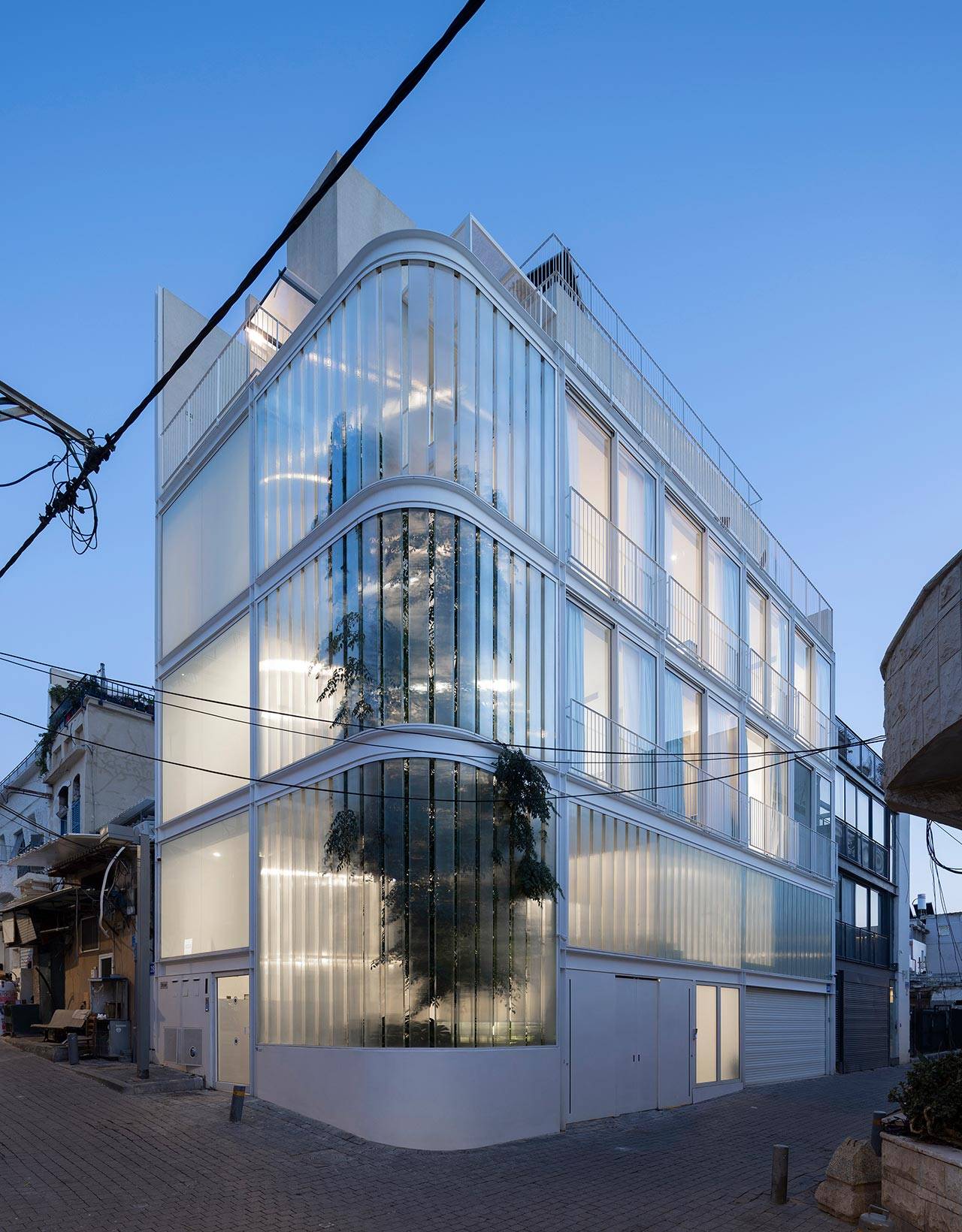 פריצקי ליאני אדריכלים, פרויקט YK BUILDING, שכונת הכרם, תל אביב. צילום: פריצקי ליאני אדריכלים