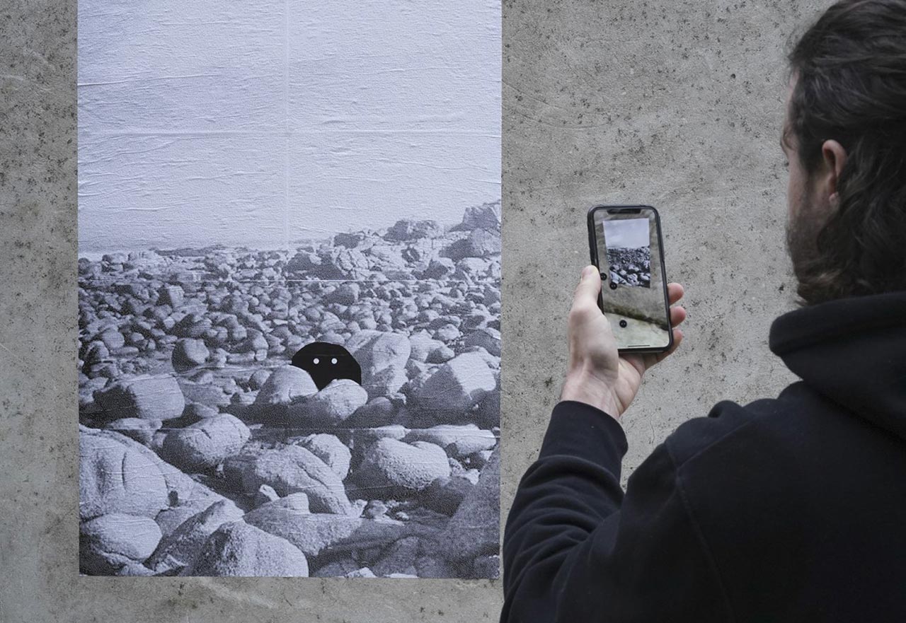 Adrien M & Claire B בתיאטרון הקרון