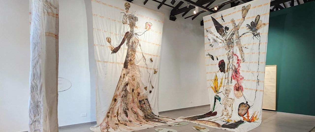 רותי הלביץ כהן במרכז לאמנות עכשווית רמלה. צילום: מ״ל