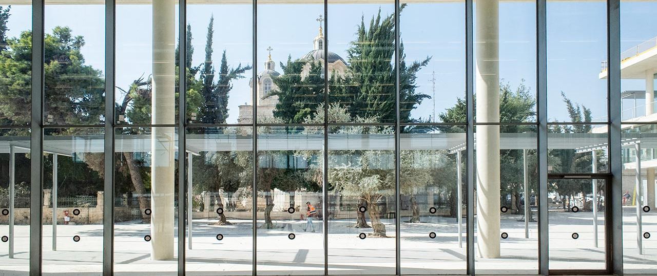 הקמפוס החדש של בצלאל על שם ג׳ק, ג׳וזף ומורטון מנדל. צילום: SAANA