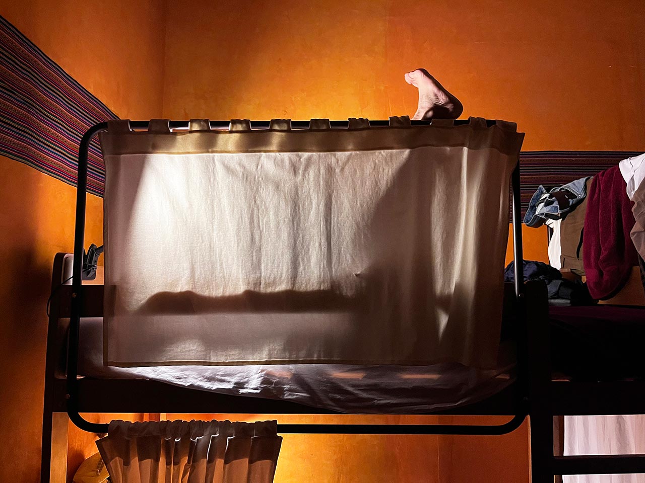 דנה לב לבנת בגלריה באורנים