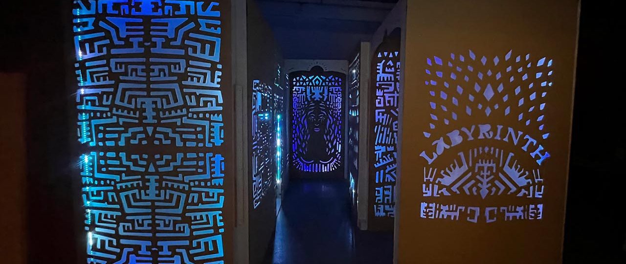 גל בר־אדון, לבירינת. מוזיאון המדע, ירושלים. צילומים: מ״ל