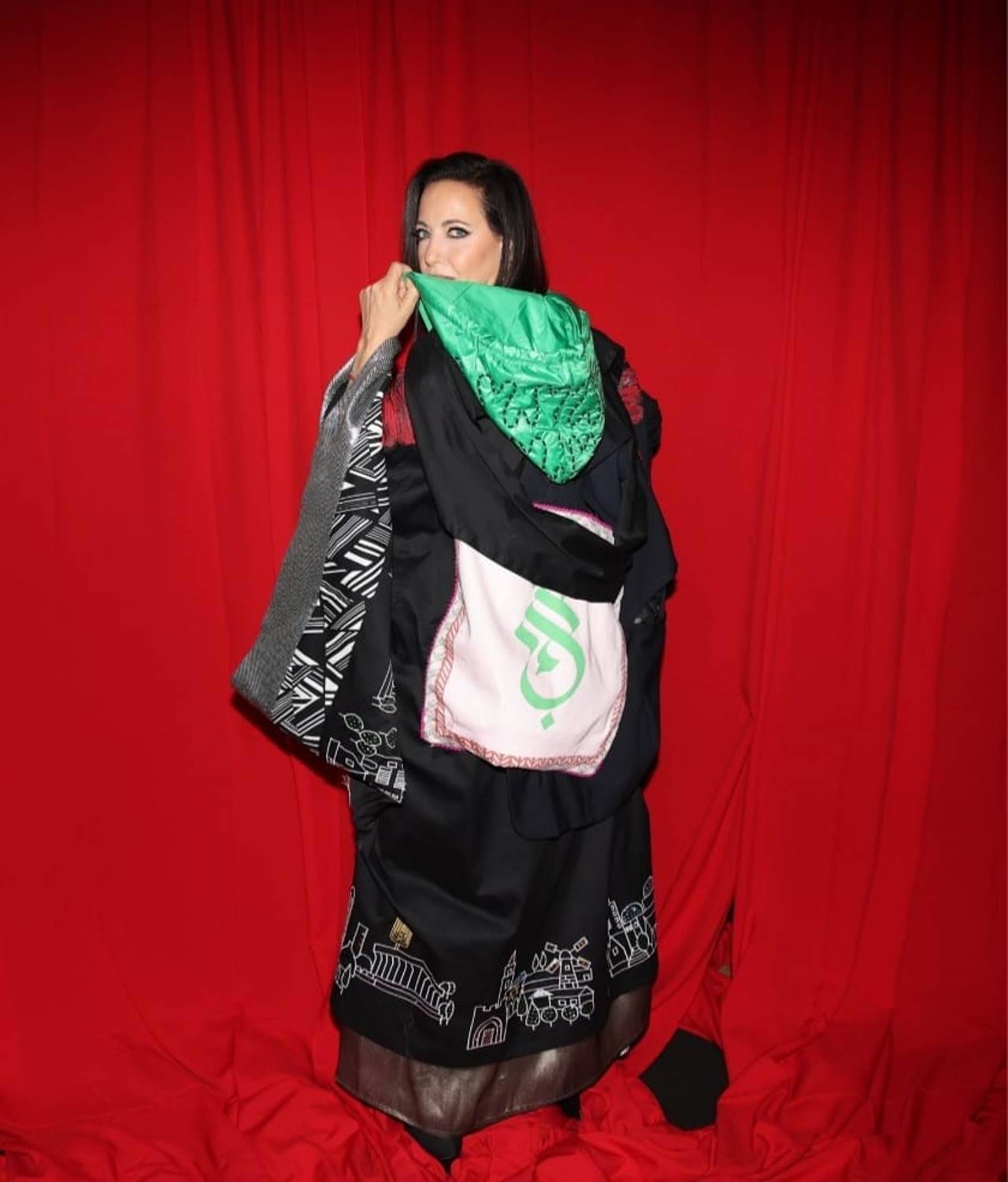 ליהי לפיד בשמלת 12 השבטים צילום אור גפן