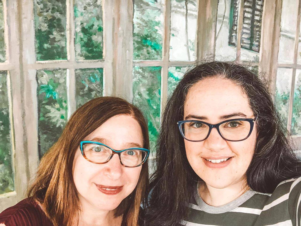 מעין אלכסנדר (מימין) וכרמל ווייסמן. צילום: מ״ל