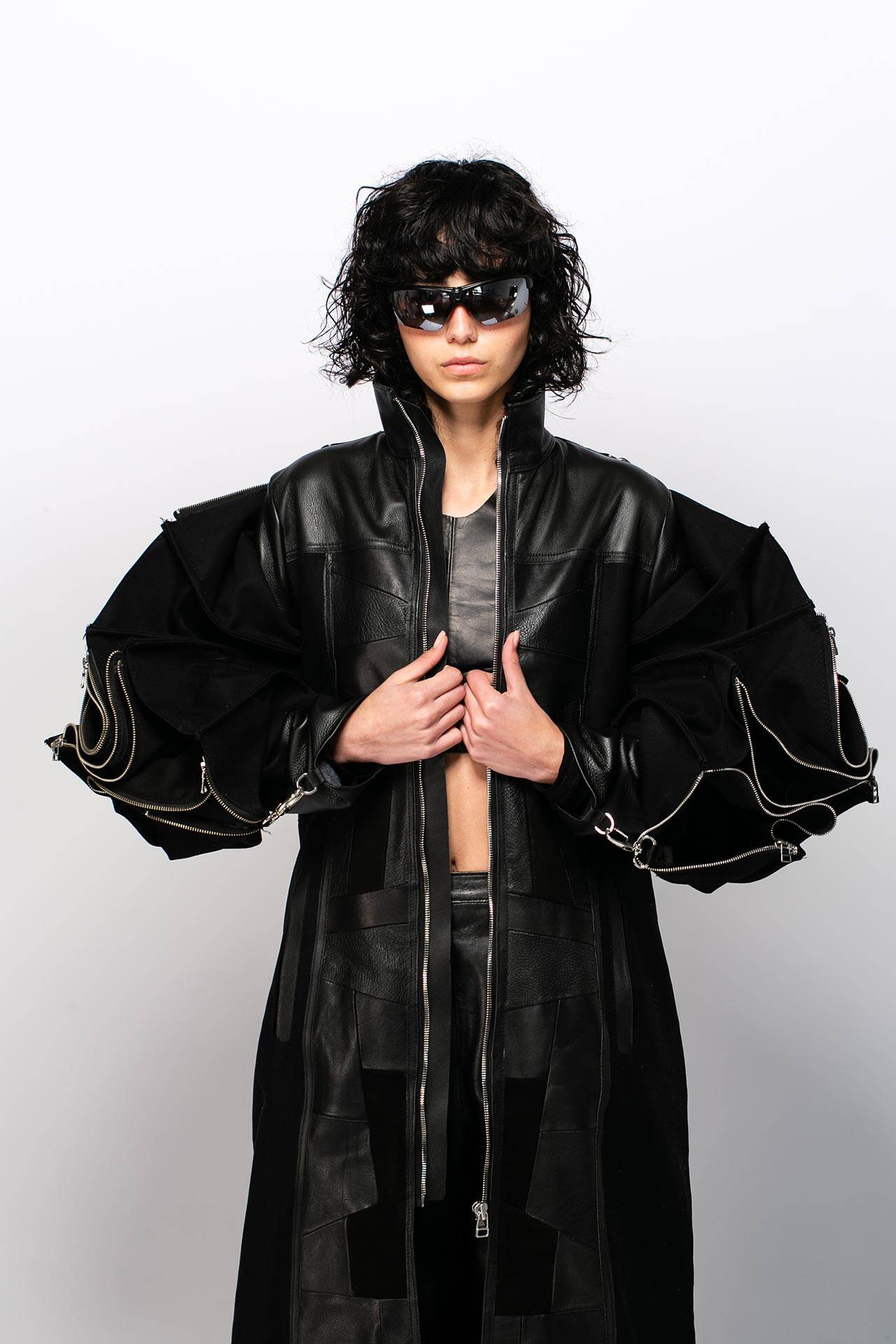 יונתן סרוסטאנוב