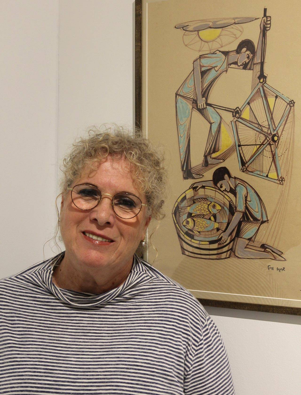 ענת גטניו בתערוכה. צילומים: עמיר רוזנברג, תמי סואץ