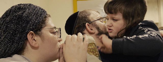 הניה ברודבקר, שלושתנו. צילום: ברכי הישריק