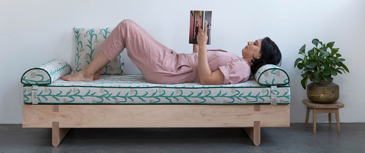 Frill x Nama, ספסל ביסקוטי. צילומים: רוני כנעני