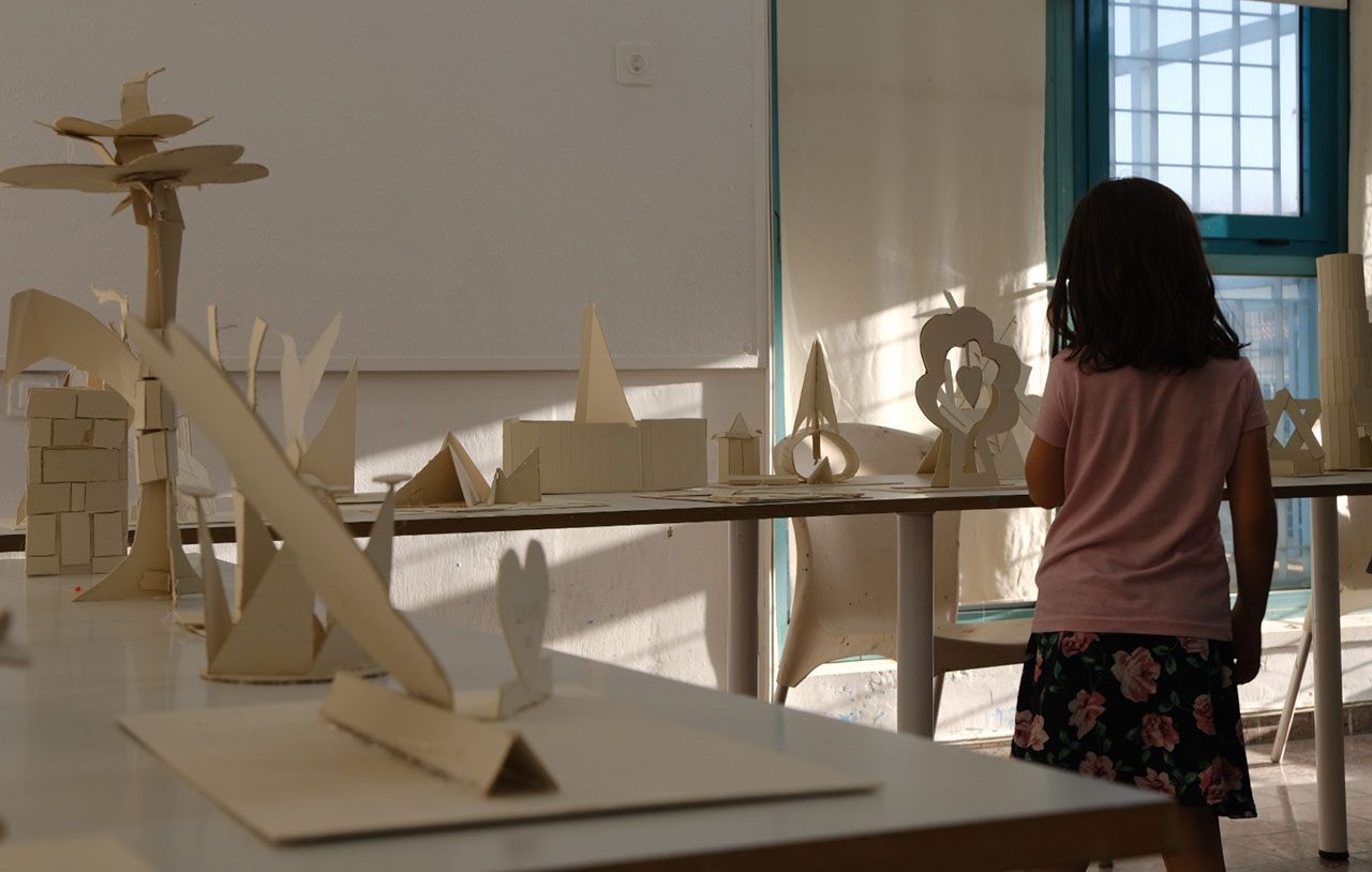 עיר מפעל. צילום: אנה מריה חוא