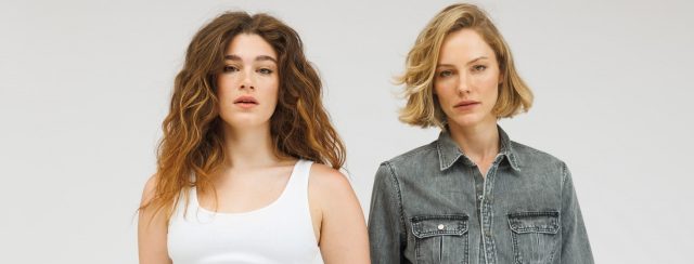 under the rock. צילום: שי הנסב