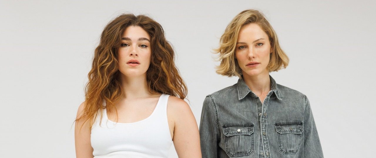 under the rock. צילום: שי הנסב