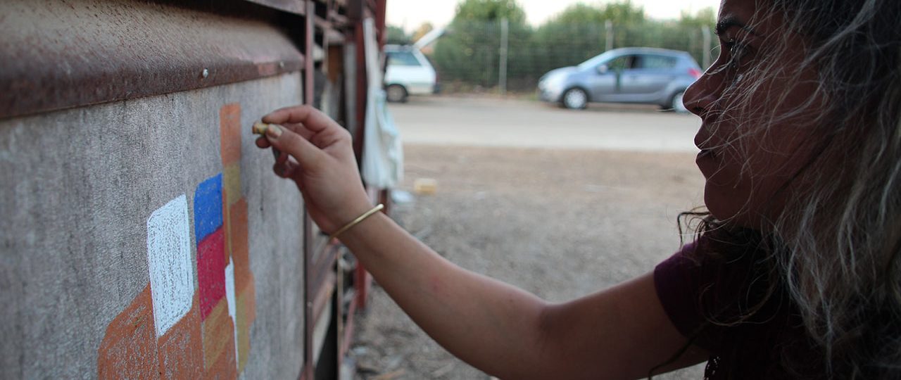 שירה שמיאן, זכרונות בארגזים. צילומים: מ״ל