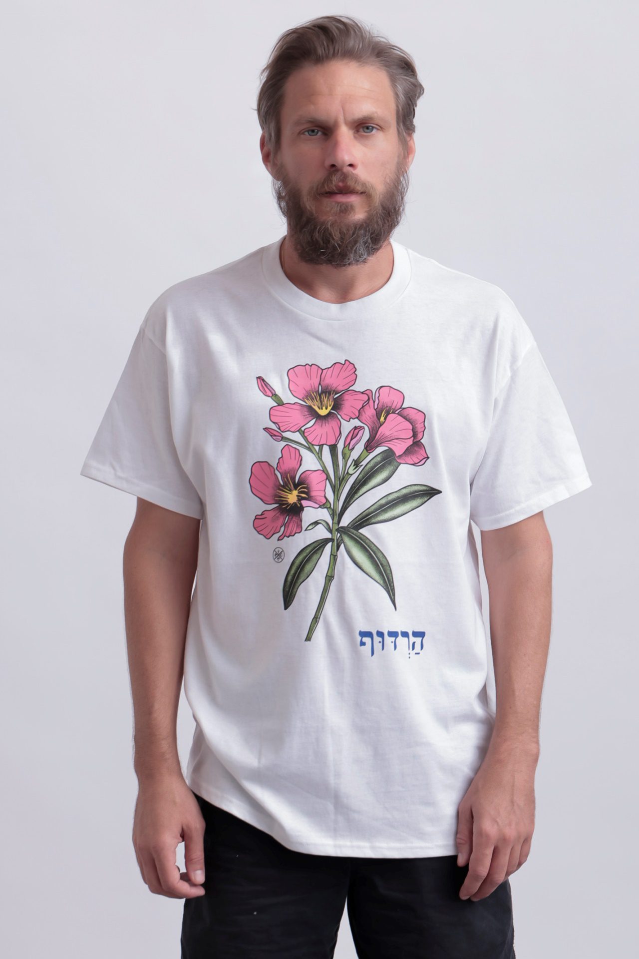 UNI-TEE עיצוב גיא פיטשון