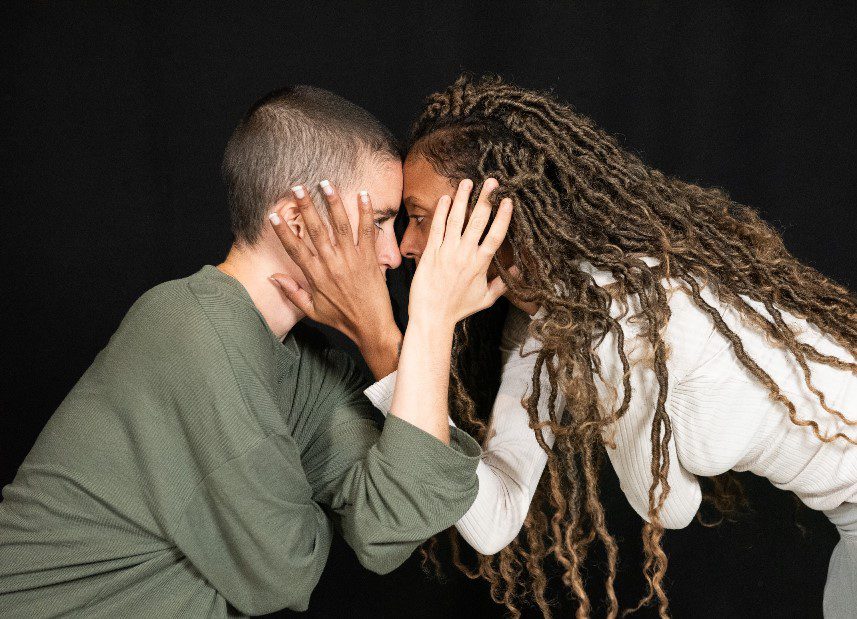 כנפיים שבורות. צילום: מיכל אגוזי
