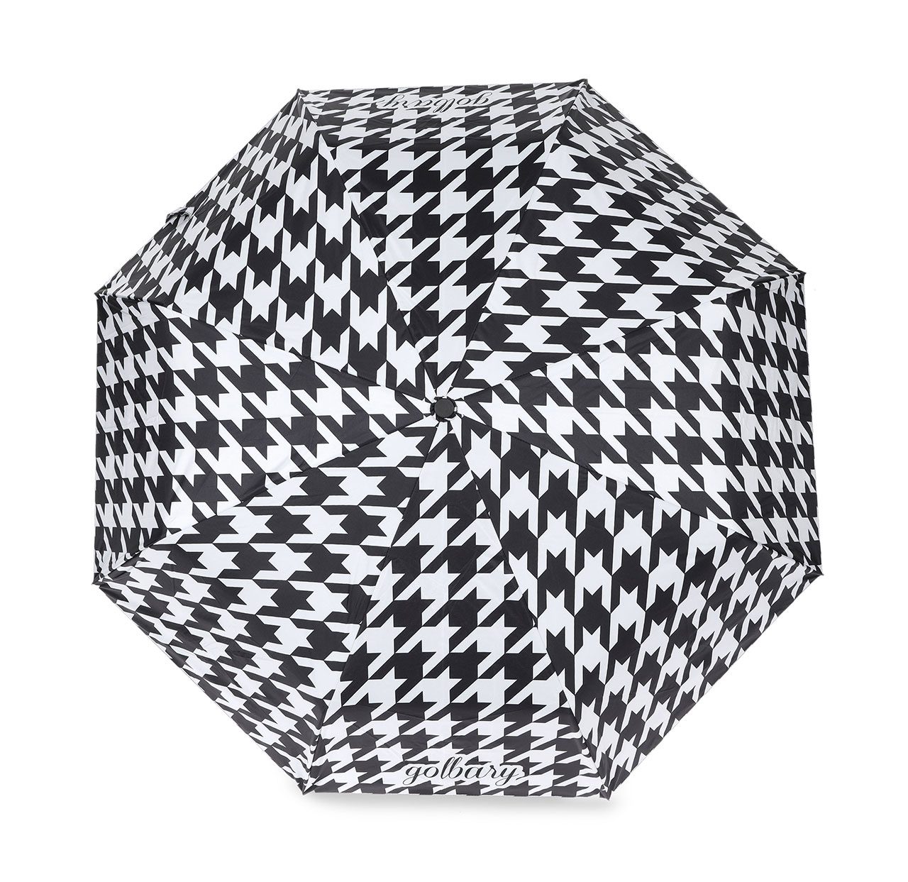 מטריות בגולברי. צילומים: ניר יפה